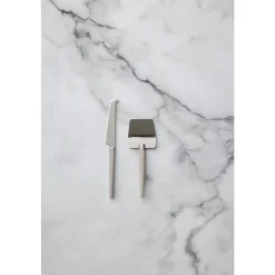 Emma Ostesæt 2 dele