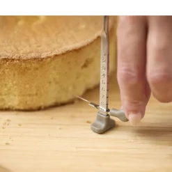 Justerbar kagebundsdeler