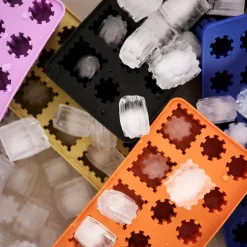 Singles Isterningbakke