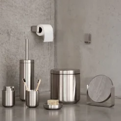 Ume Toiletrulleholder